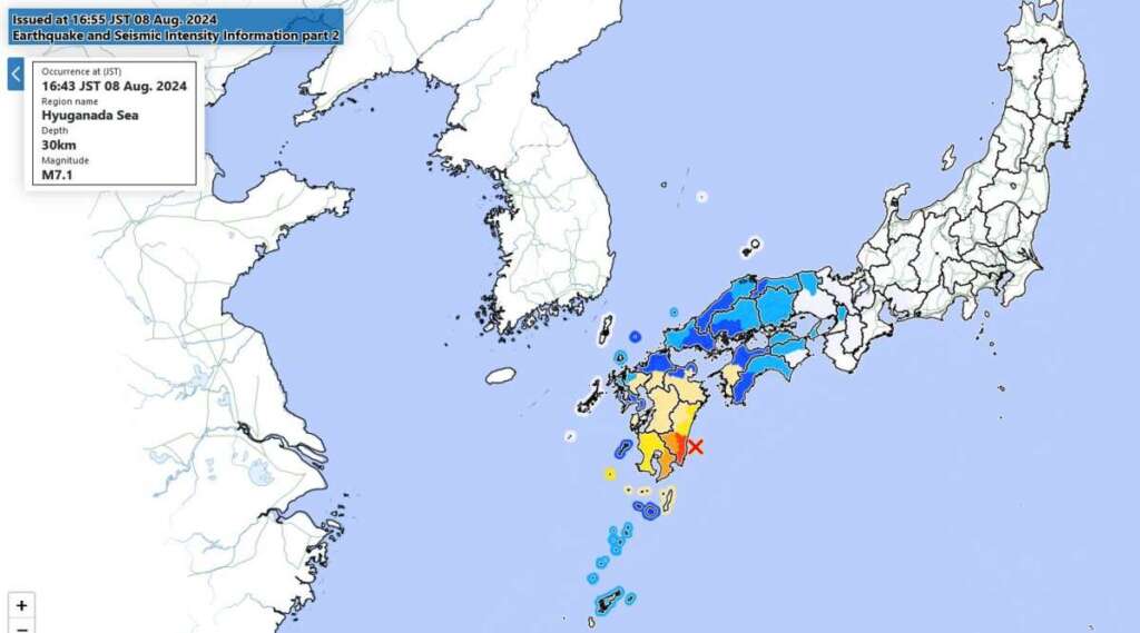 Schweres Erdbeben in Japan